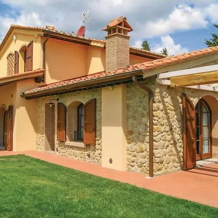Charming Set In Lush Greenery Villa *